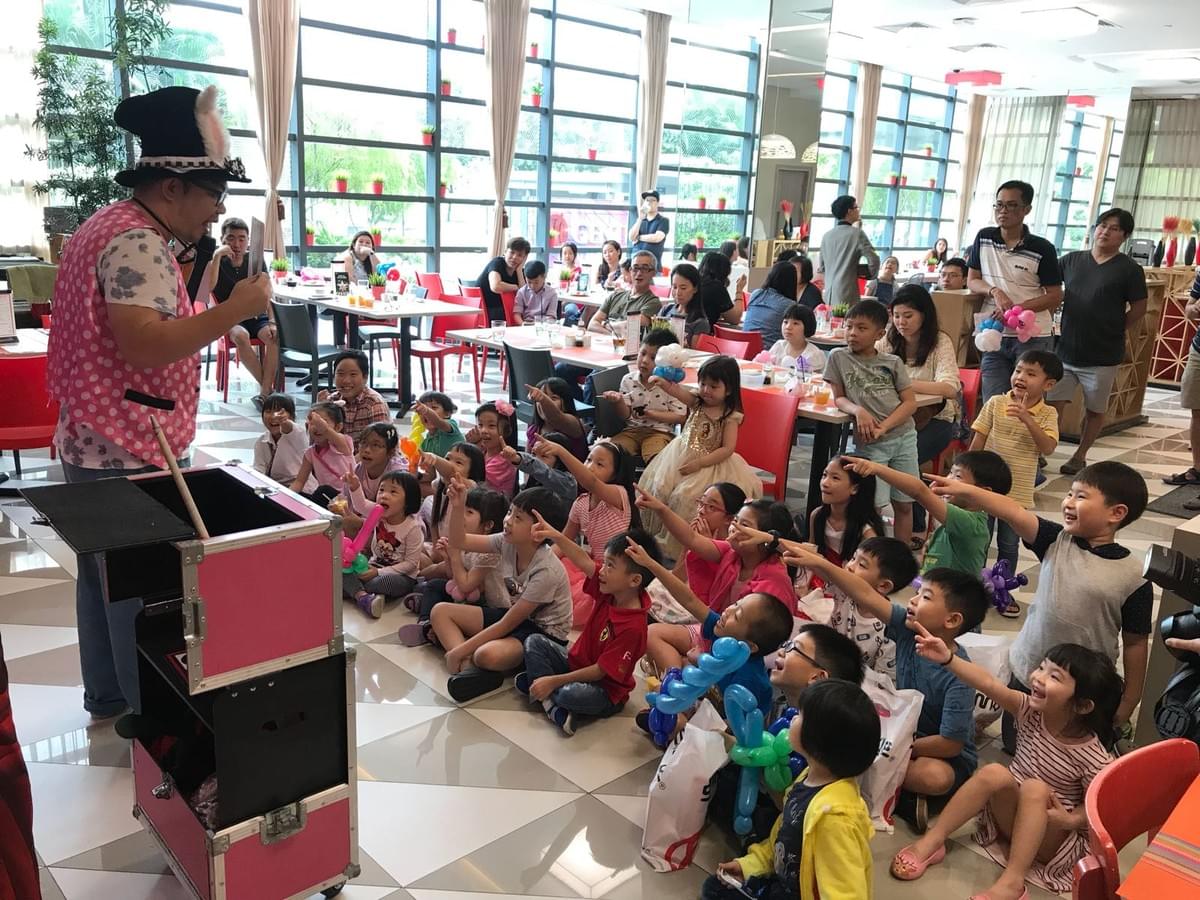 生日會魔術表演