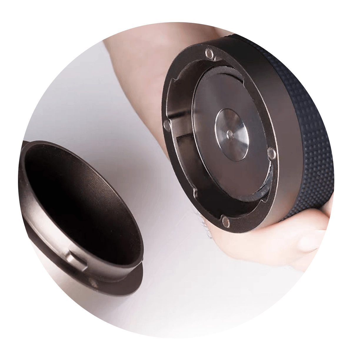 Kingrinder | Exterior Adjustment