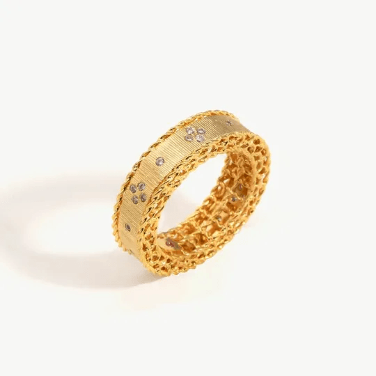 Stylish collection of chunky engagement ring options.