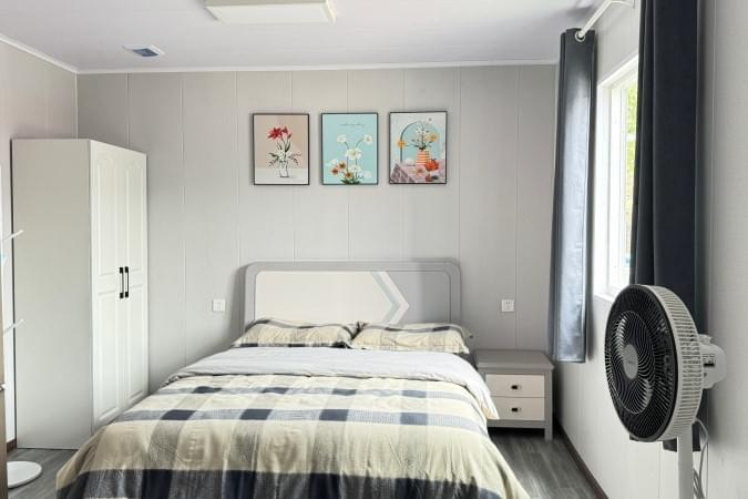 prefab bungalow showcasing eco-friendly features