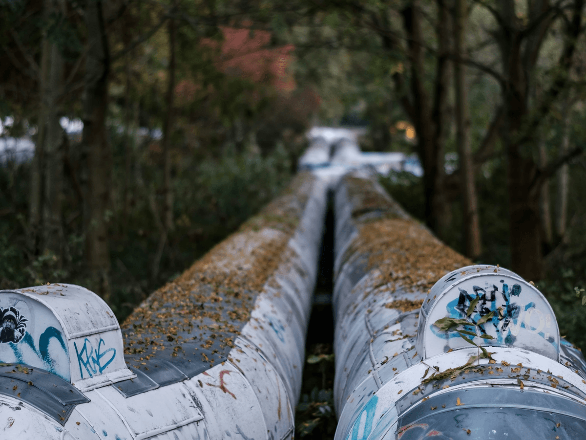 Pipeline Wrapping and Coating with Overlap and Inspection