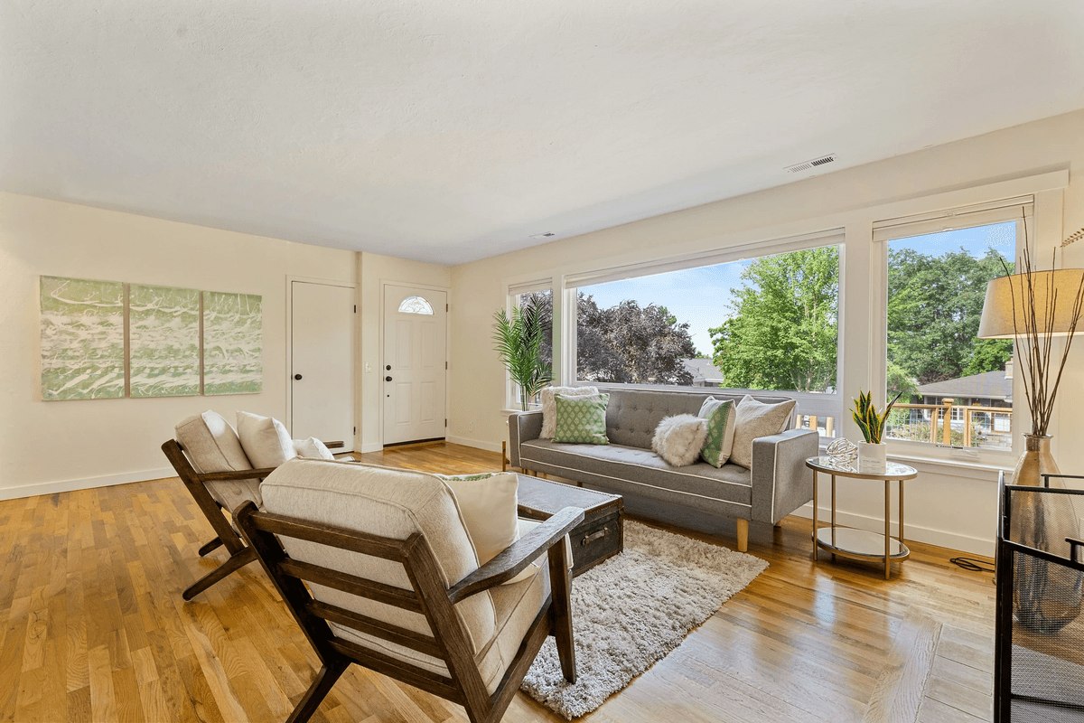 Beautiful interior featuring Cheap Wood Flooring options.