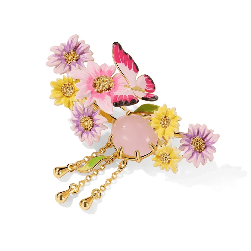 exploring different types of brooches through antique rings