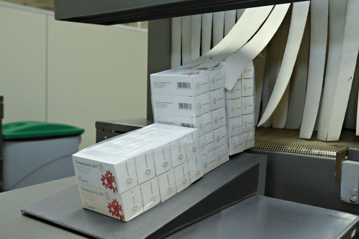 Carton Drop Test equipment demonstrating effective quality control.