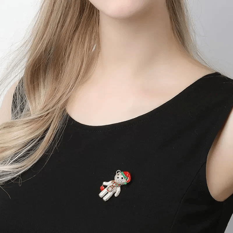 Stunning christmas jewelry including gold-plated necklace and earrings.