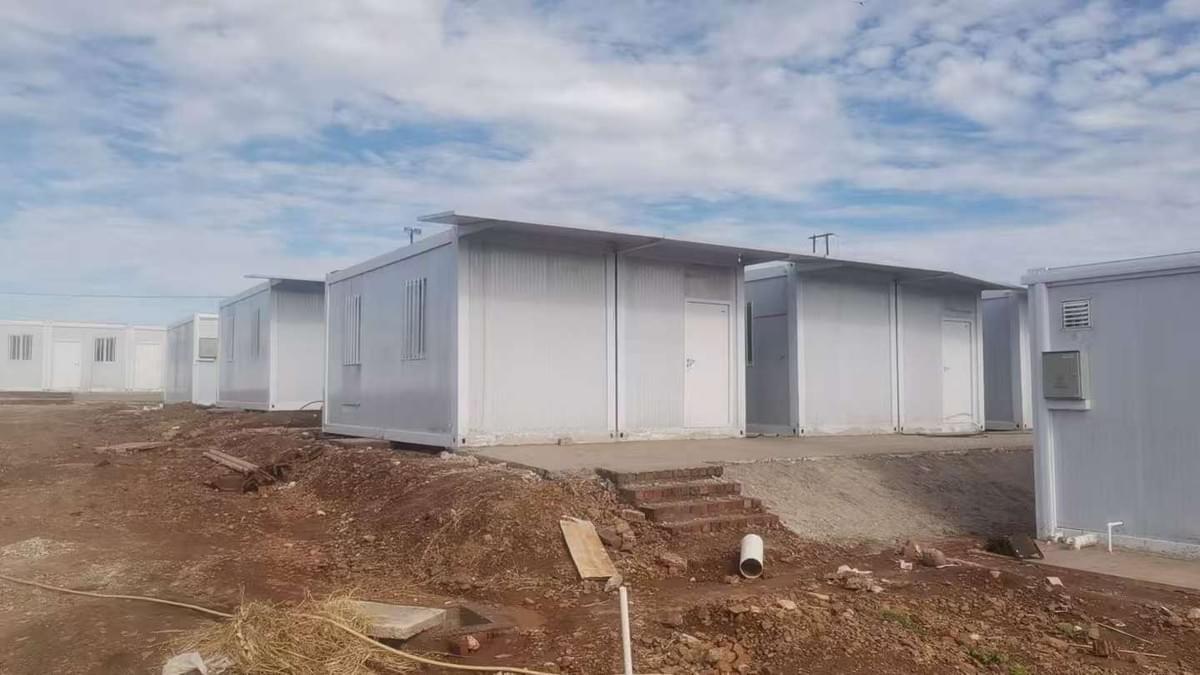 Stylish modern container house showcasing innovative design.