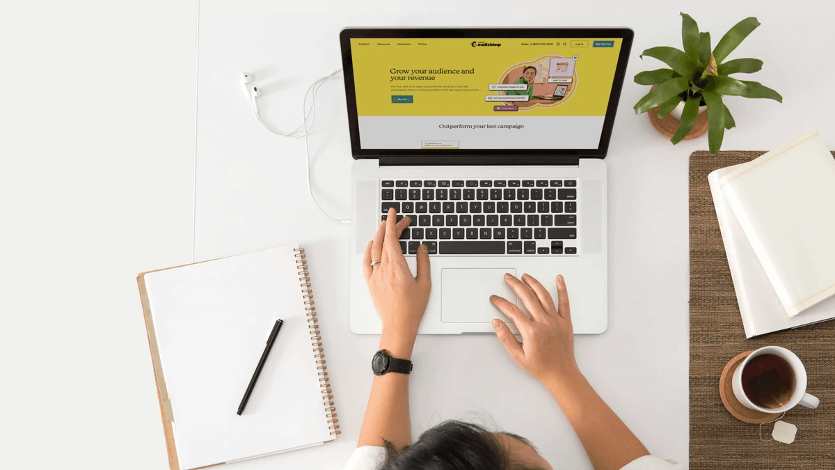 ecommerce product presentation showcasing engaging visuals