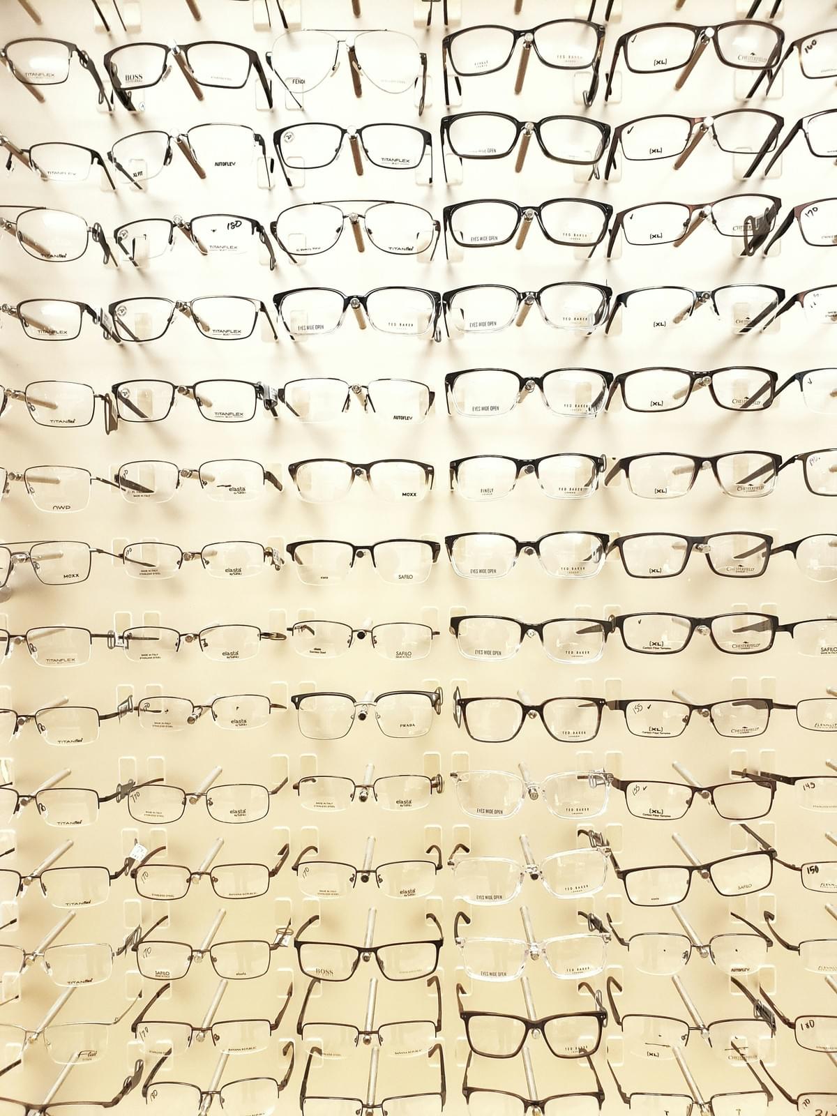 various types of glasses lenses including single vision and bifocal