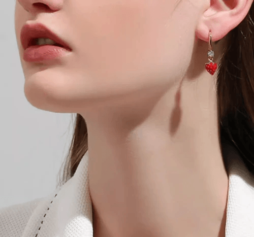 Stunning christmas earrings perfect as thoughtful gifts.