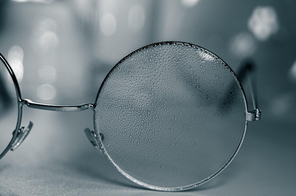 The guide to eyeglass lens types, materials, and coatin...