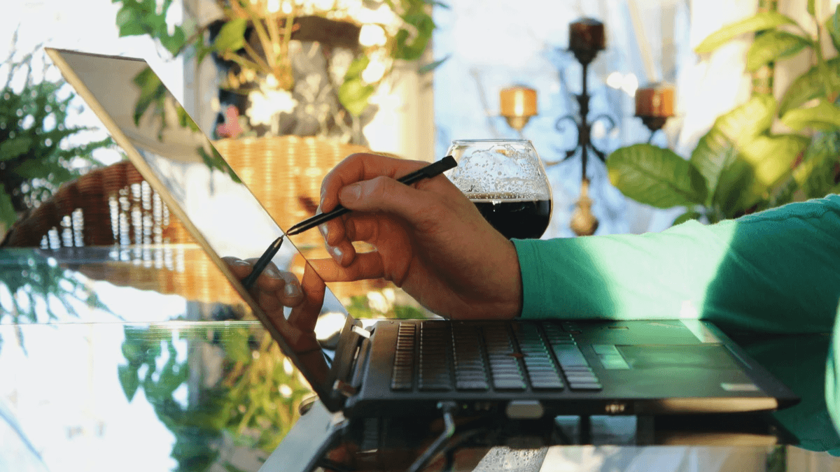 examples of website design consistency in branding