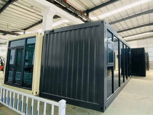Stylish pop-up restaurant container attracting diners.