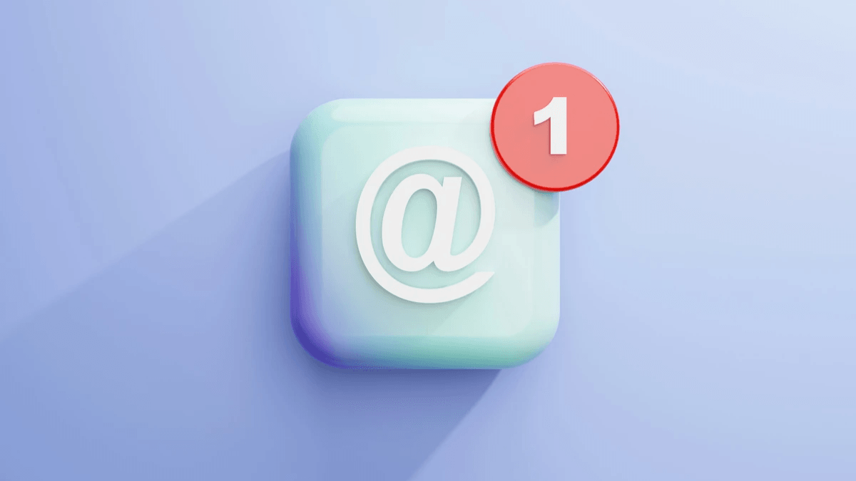 Effective email signup website strategy with strategic form placement