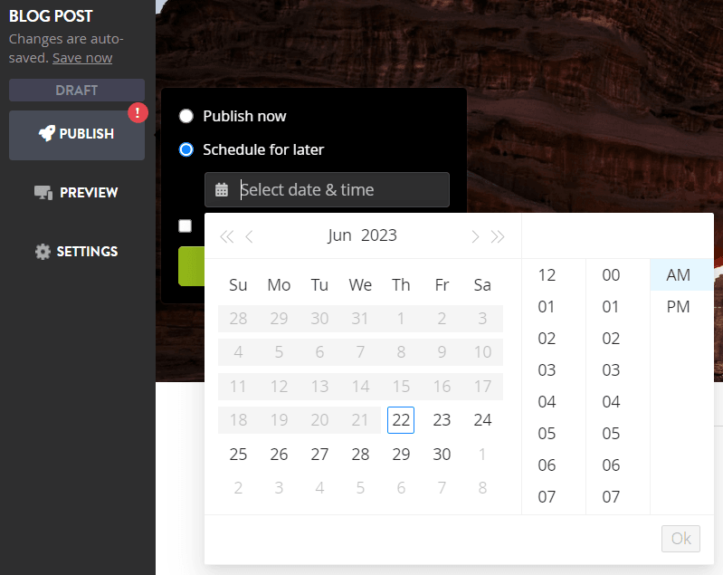 Strikingly blog editor with the schedule for later date and time controls open
