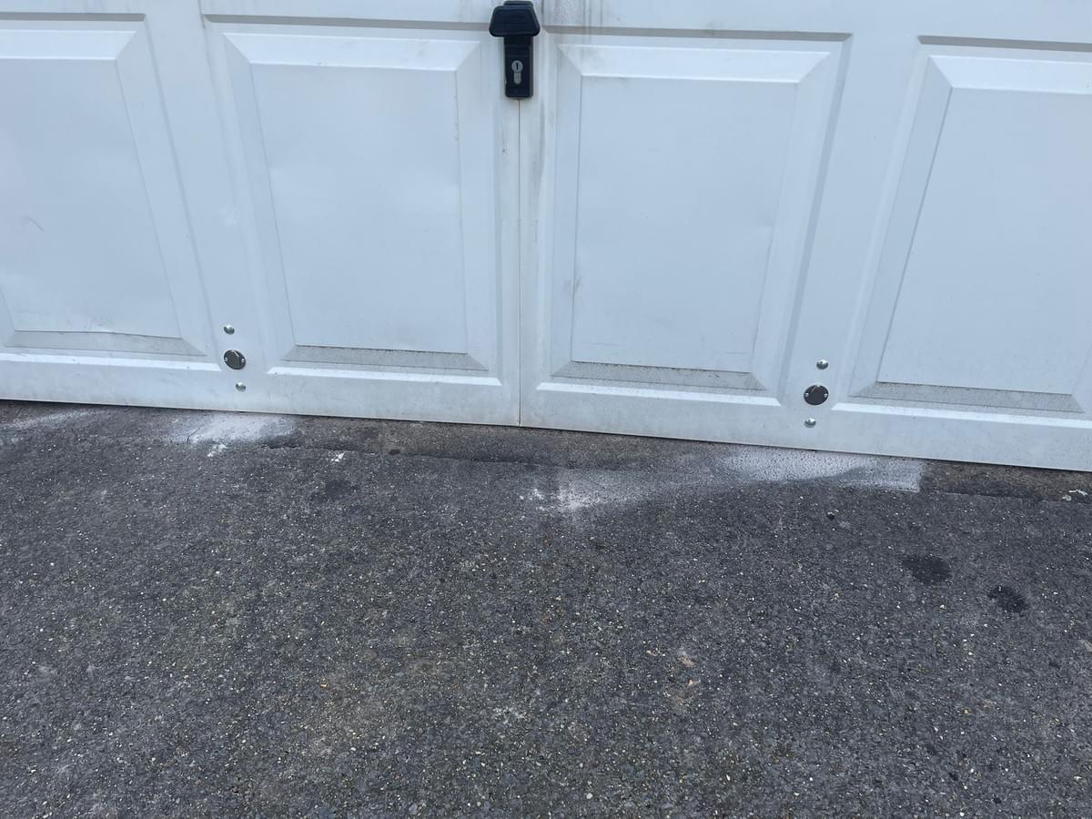 Garage and shed Emergency Locksmith Belfast Secure Locks NI