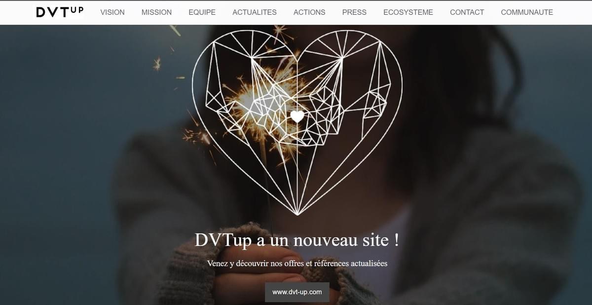 Le site Dvtup sur Strikingly