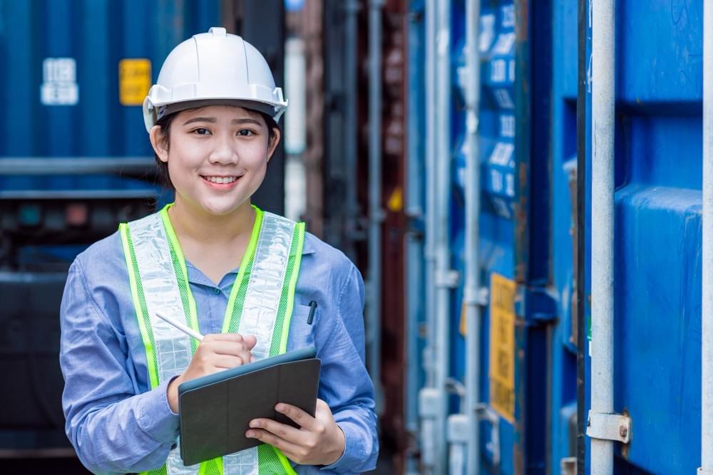 什麼是倉儲報關服務？