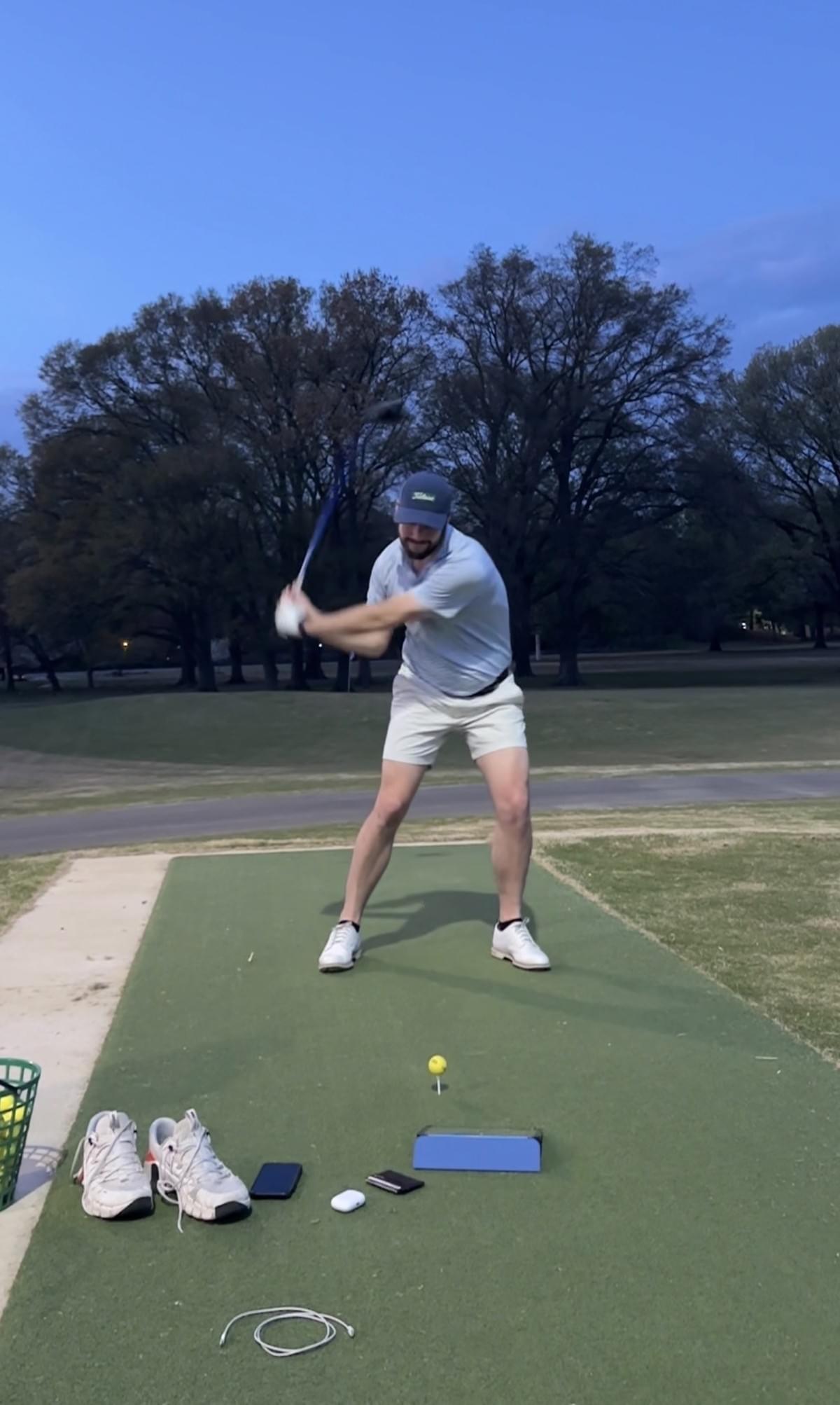 Mark Rippy teaching Rachon Johnson the "Shaft Awareness Drill" at Vantage Point Golf Center.