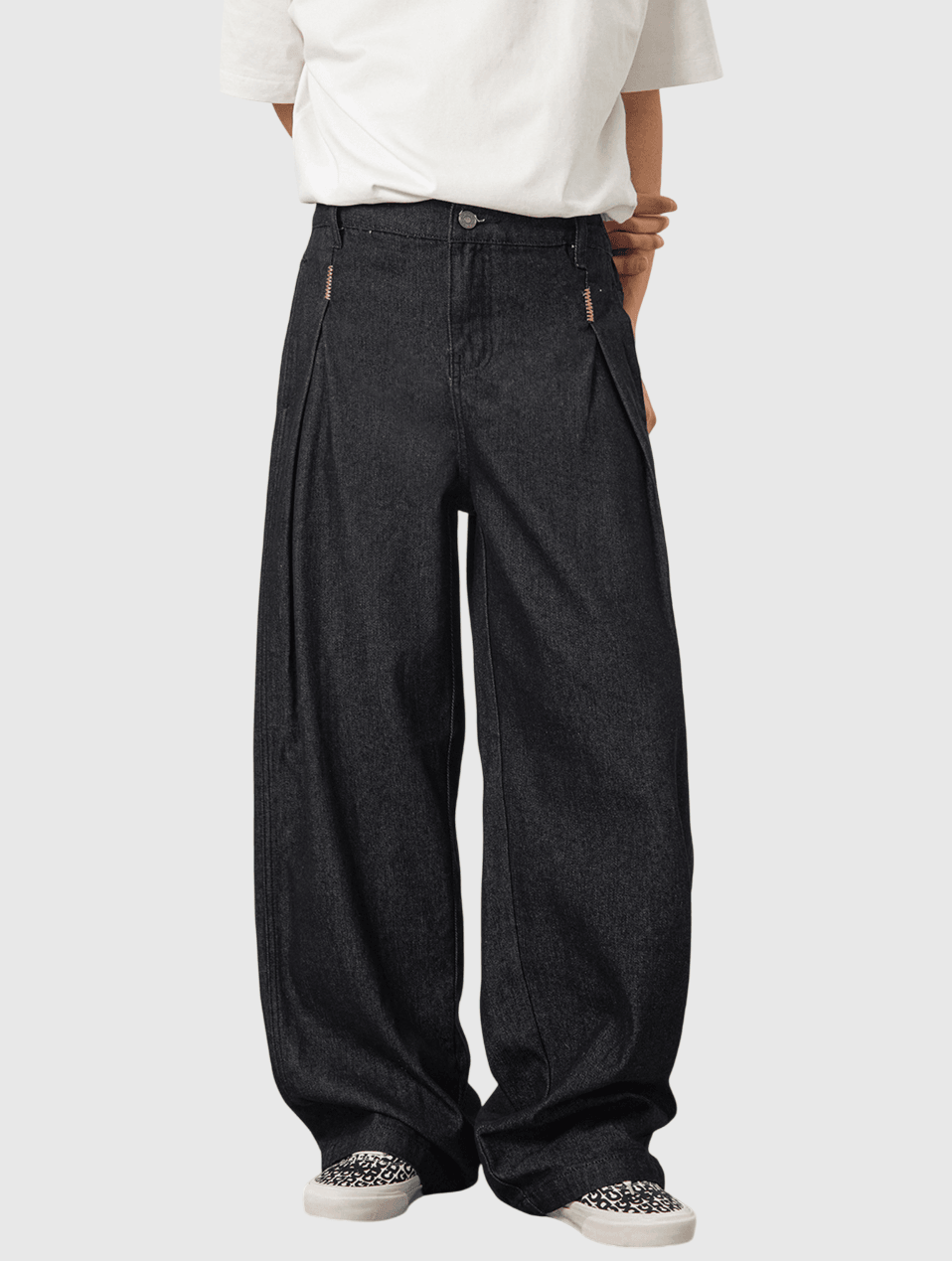 日系縫線刺繡層次褶皺設計 闊腳直筒原色牛仔長褲 [SBP-1196]