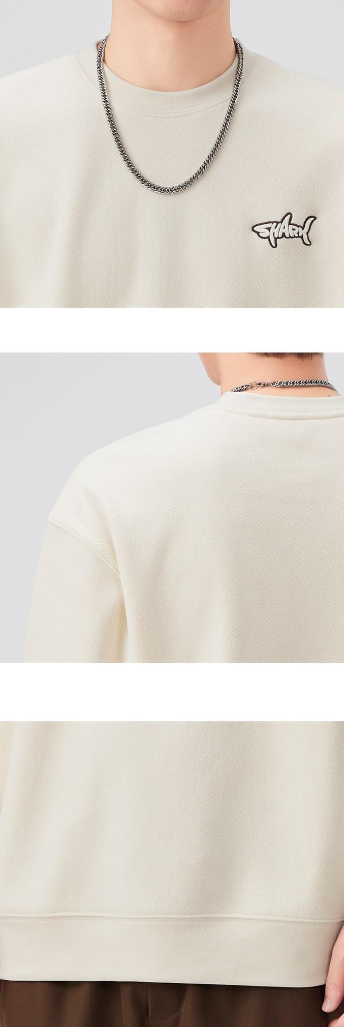 細鯊魚文字圖案刺繡設計 圓領長袖衛衣 [SBH-1328]