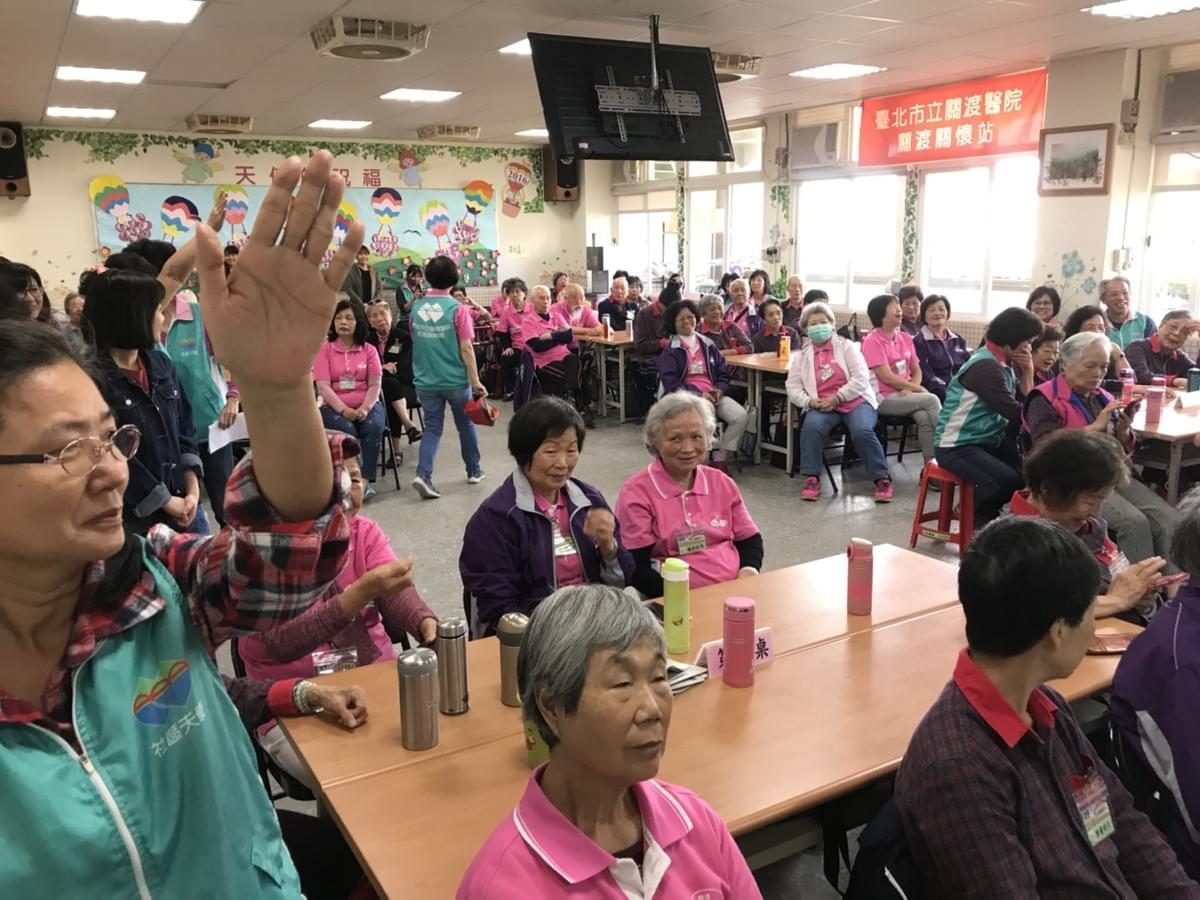 智樂活銀髮熟齡長者手機教學活動現場照片20180418