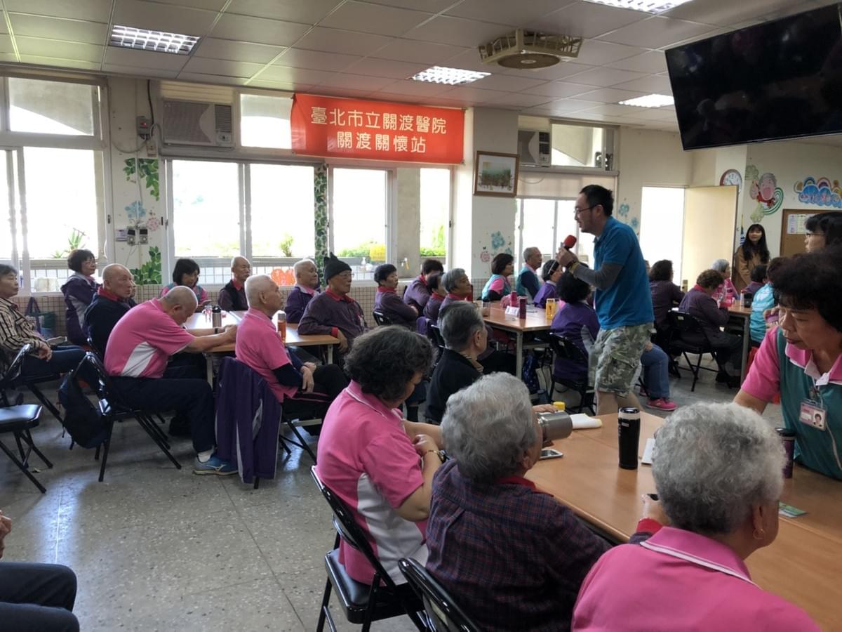 智樂活銀髮熟齡長者手機教學活動現場照片20180418