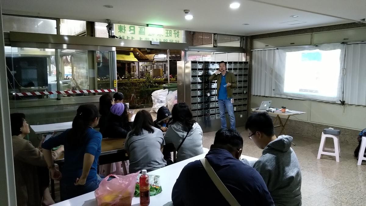 智樂活銀髮熟齡長者手機教學活動現場照片20180425