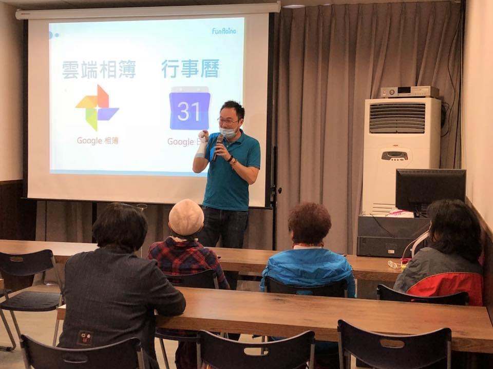 智樂活銀髮熟齡長者手機教學活動現場照片20180311
