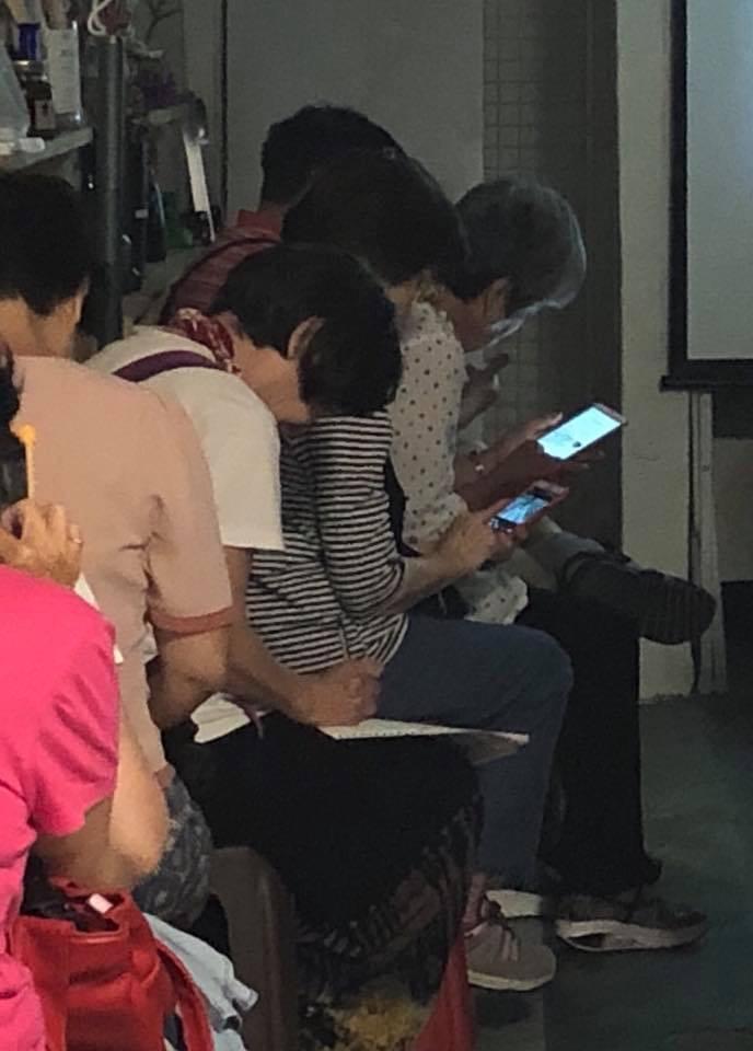 智樂活銀髮熟齡長者手機教學活動現場照片20180518