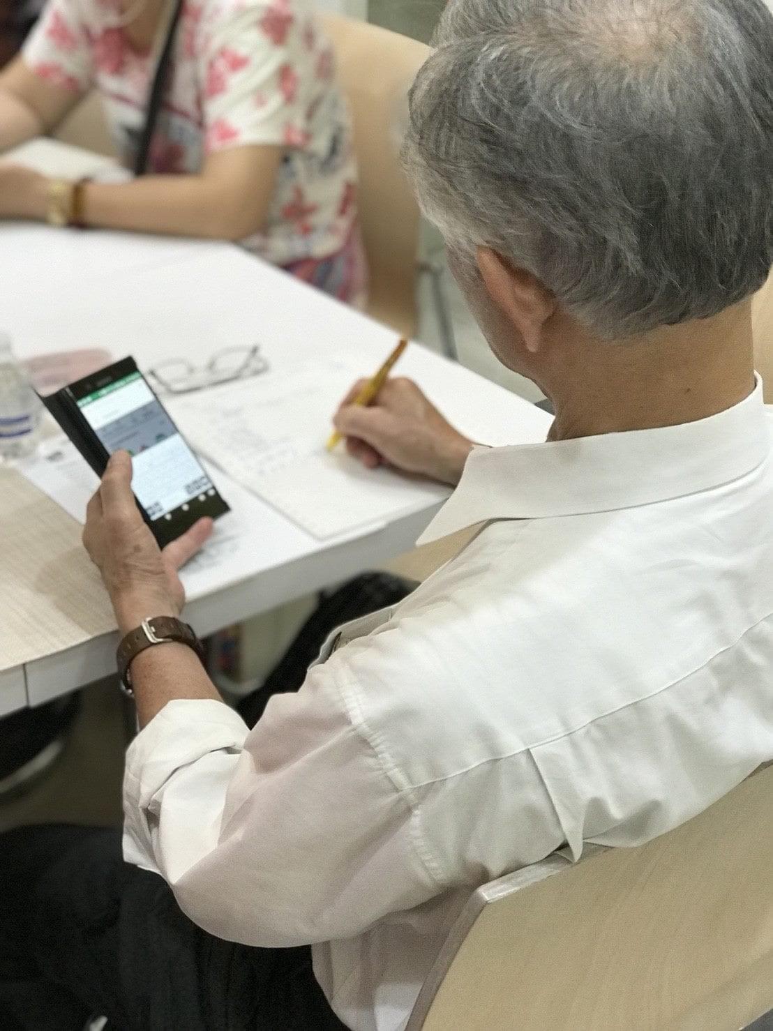 智樂活銀髮熟齡長者手機教學活動現場照片20180528