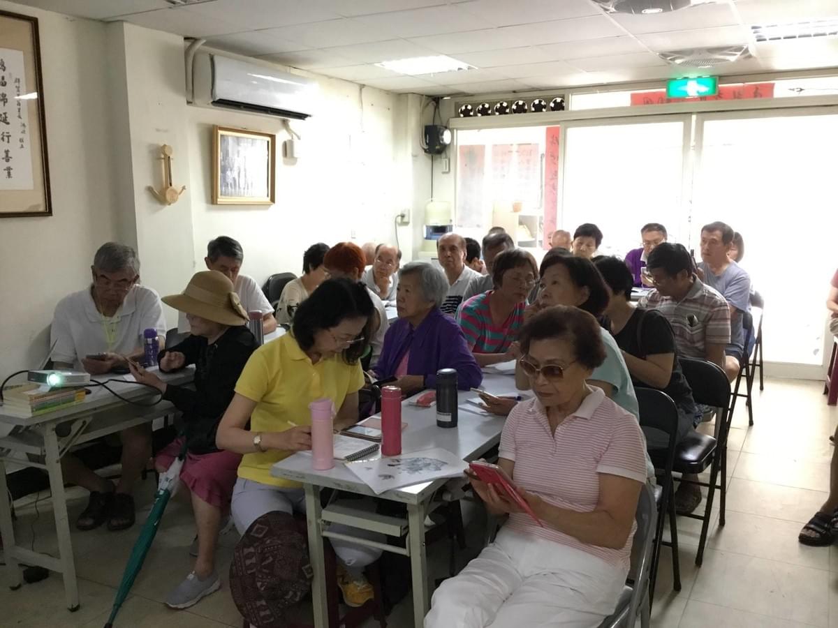 智樂活銀髮熟齡長者手機教學活動現場照片20180605