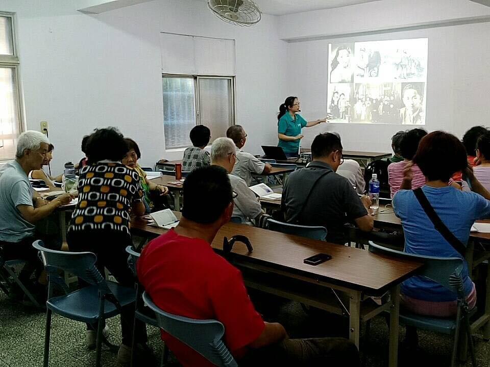 智樂活銀髮熟齡長者手機教學活動現場照片20180606