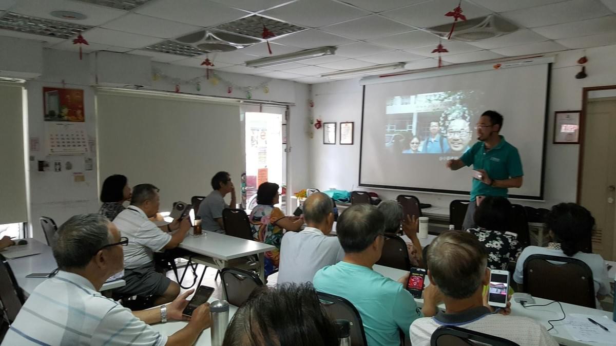 智樂活銀髮熟齡長者手機教學活動現場照片20180628