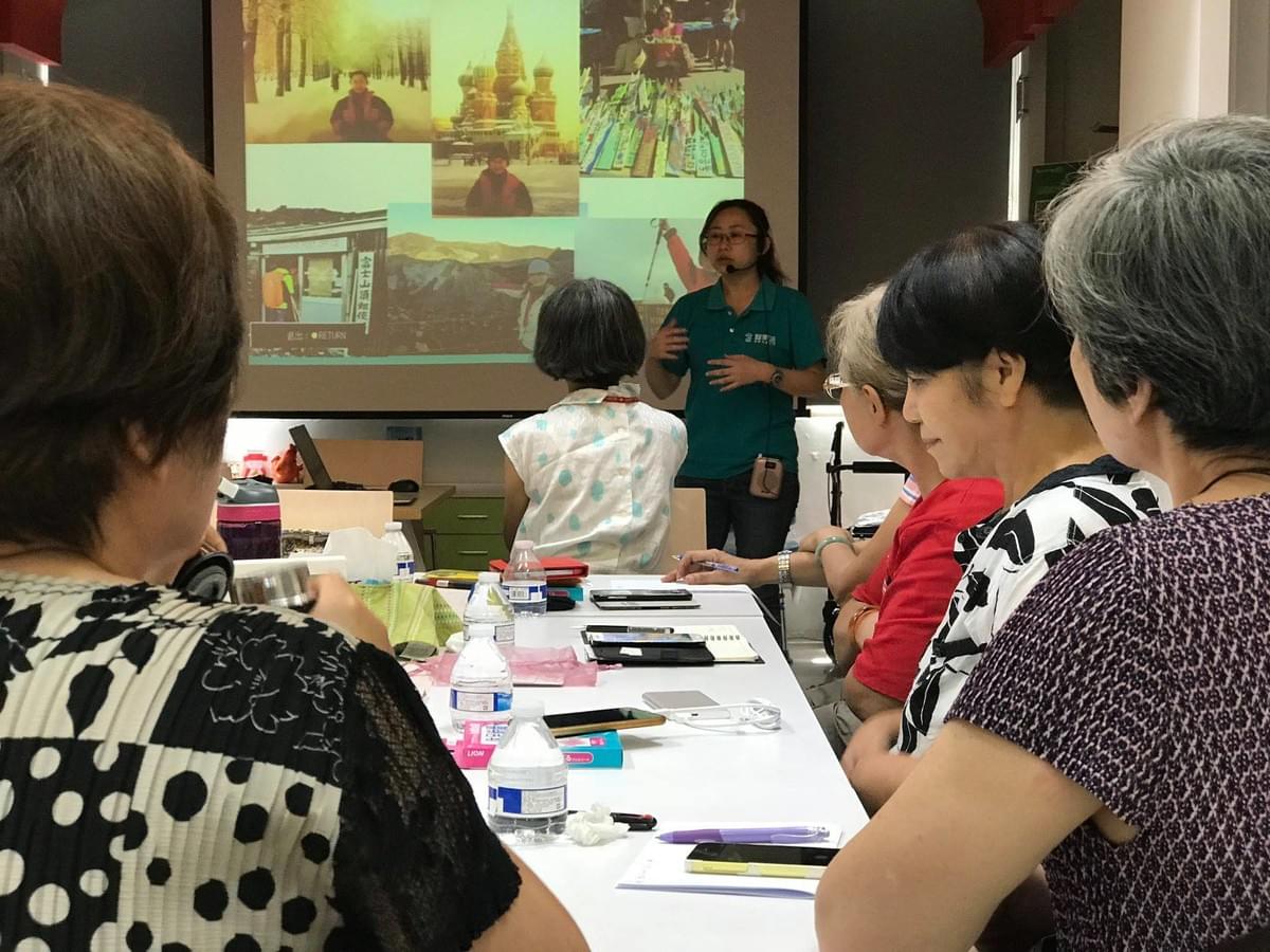 智樂活銀髮熟齡長者手機教學活動現場照片20180709