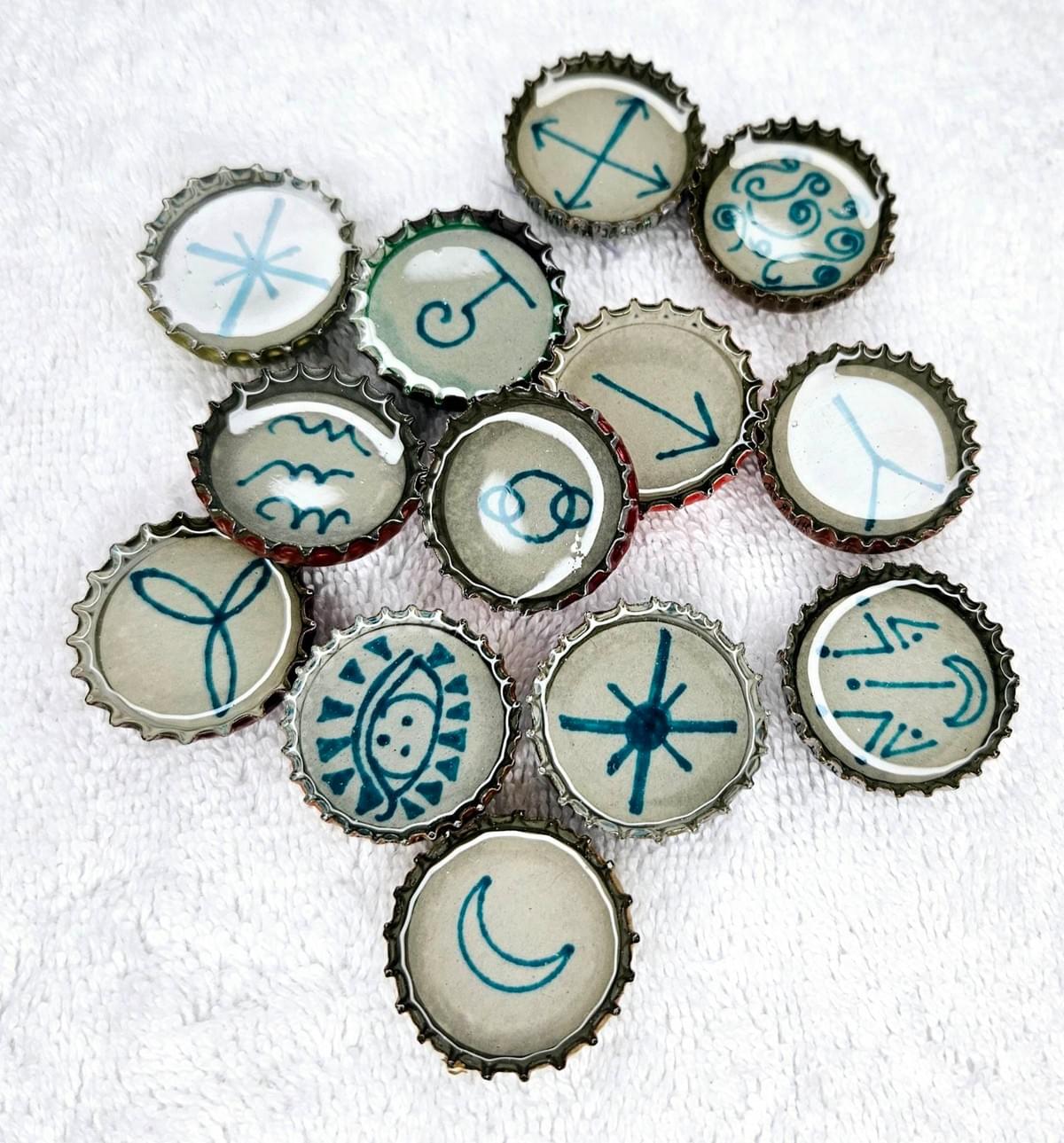 Runes Sets - Witch's Runes - Bottle Cap and Resin