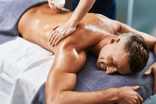 Massage thaï traditionnel 1h et réflexologie 30 m