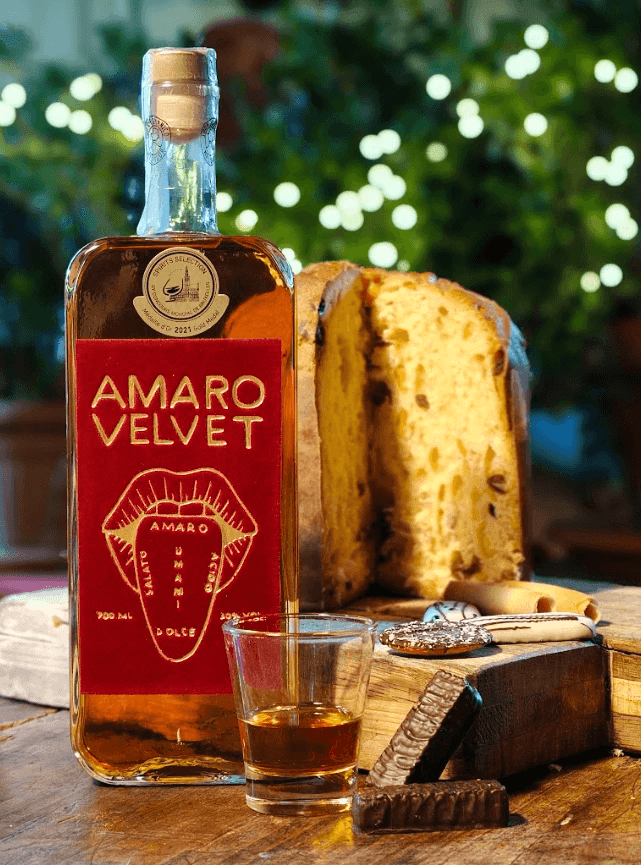 amaro velvet mr liquor abbinato a panettone al cacao