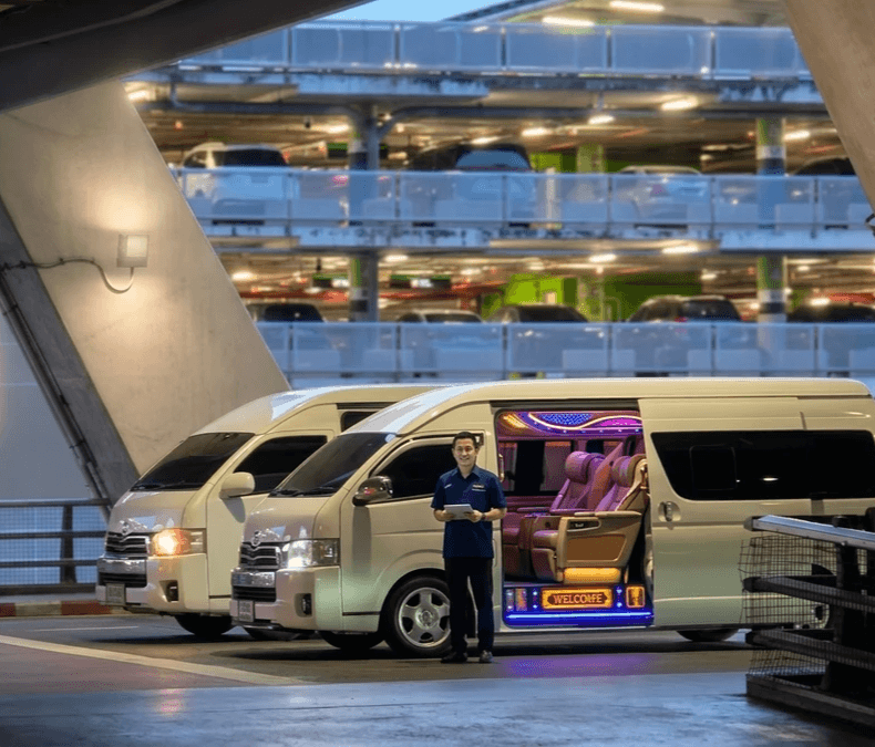 Nakky Tour vehicle at airport