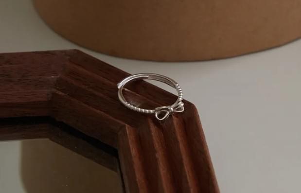 浪漫蝴蝶結戒指 / Romantic Bow Ring