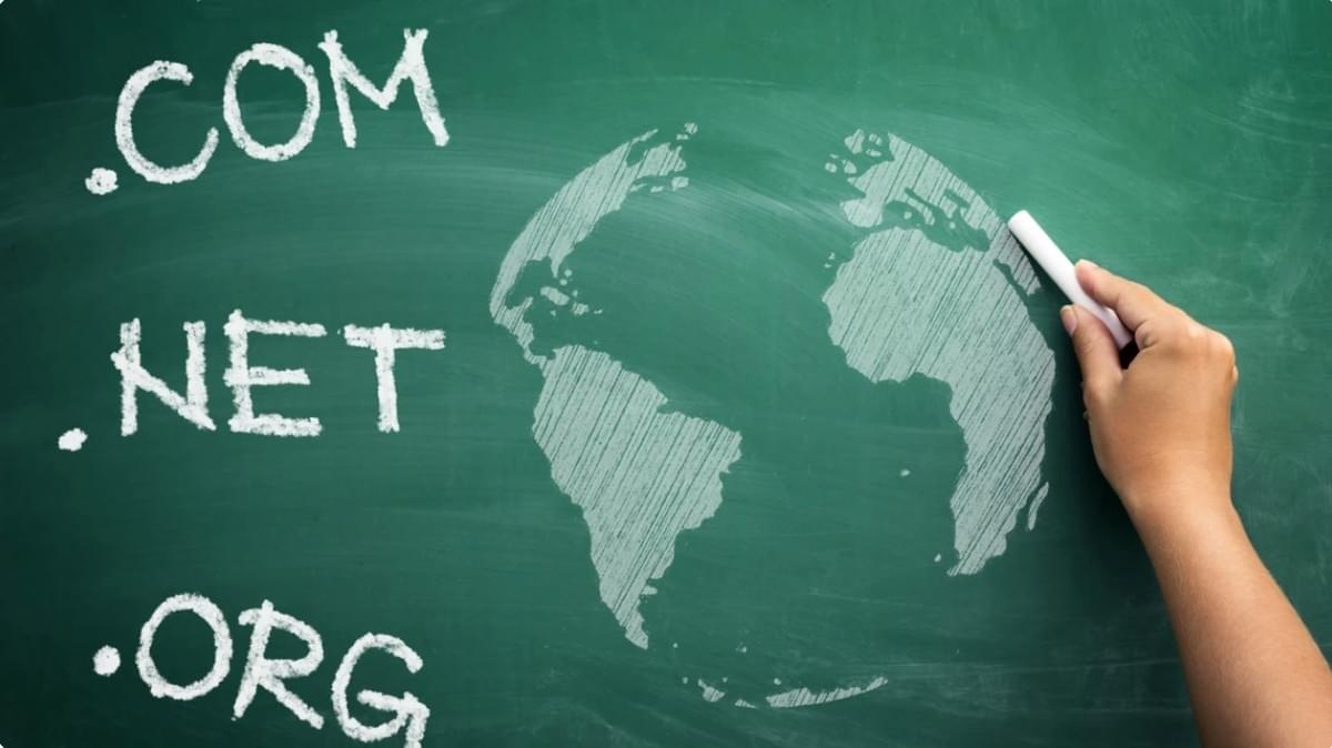 Como Escolher um Nome de Domínio Como uma Profissional