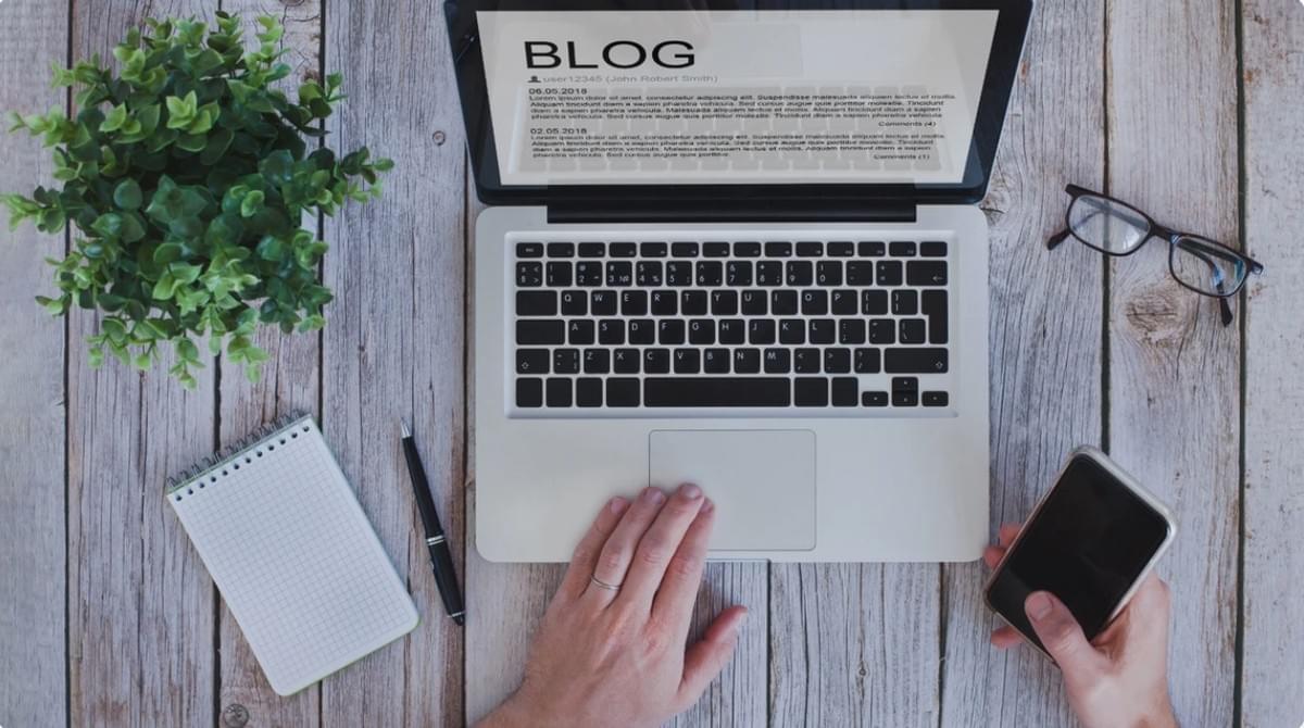 Creëren van Betrekkelijke Inhoud: Blogs Schrijven