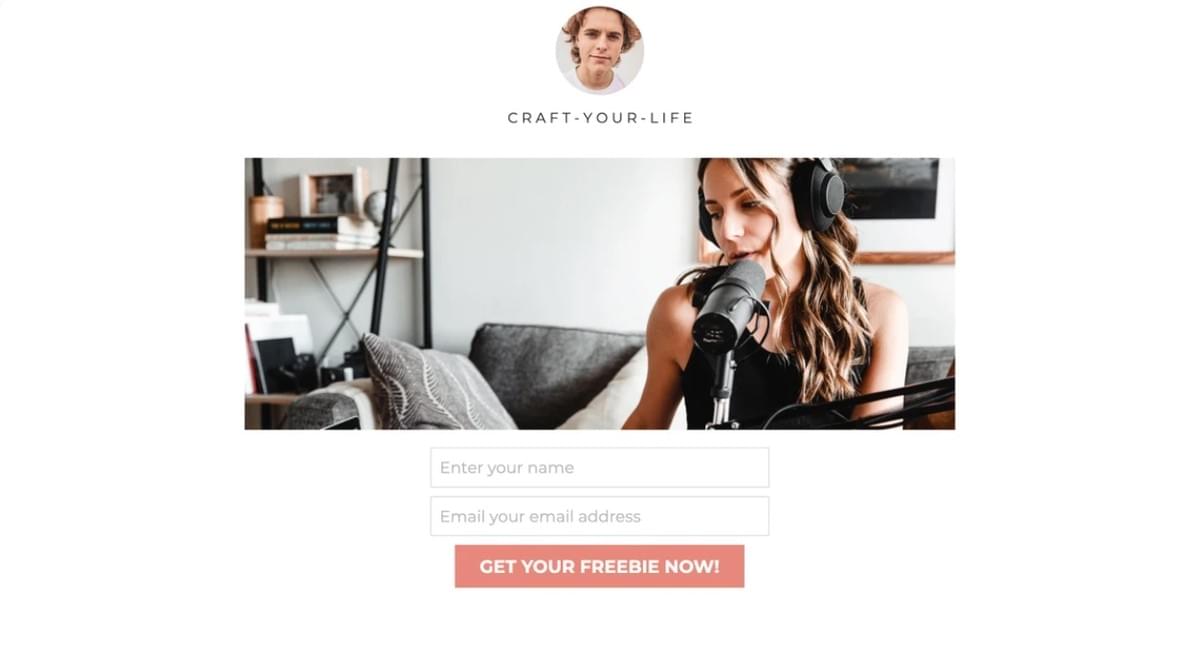 Modelo Gratuito da Strikingly