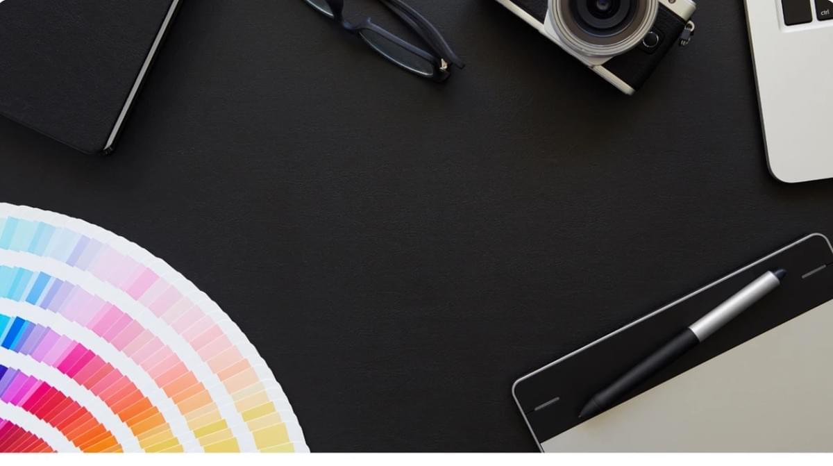 Augenfällige Vorlagen für Grafikdesign-Lebensläufe im Jahr 2024