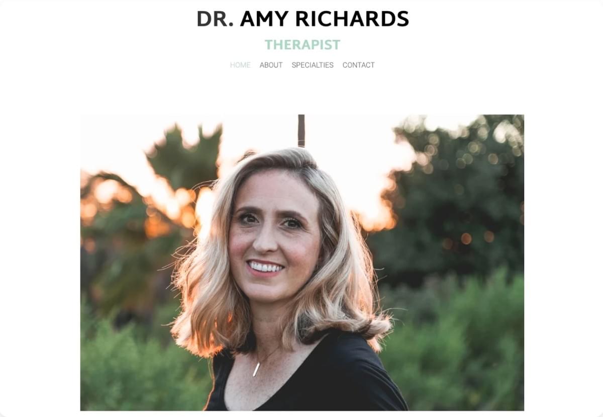 Therapeut Sjabloon van Strikingly