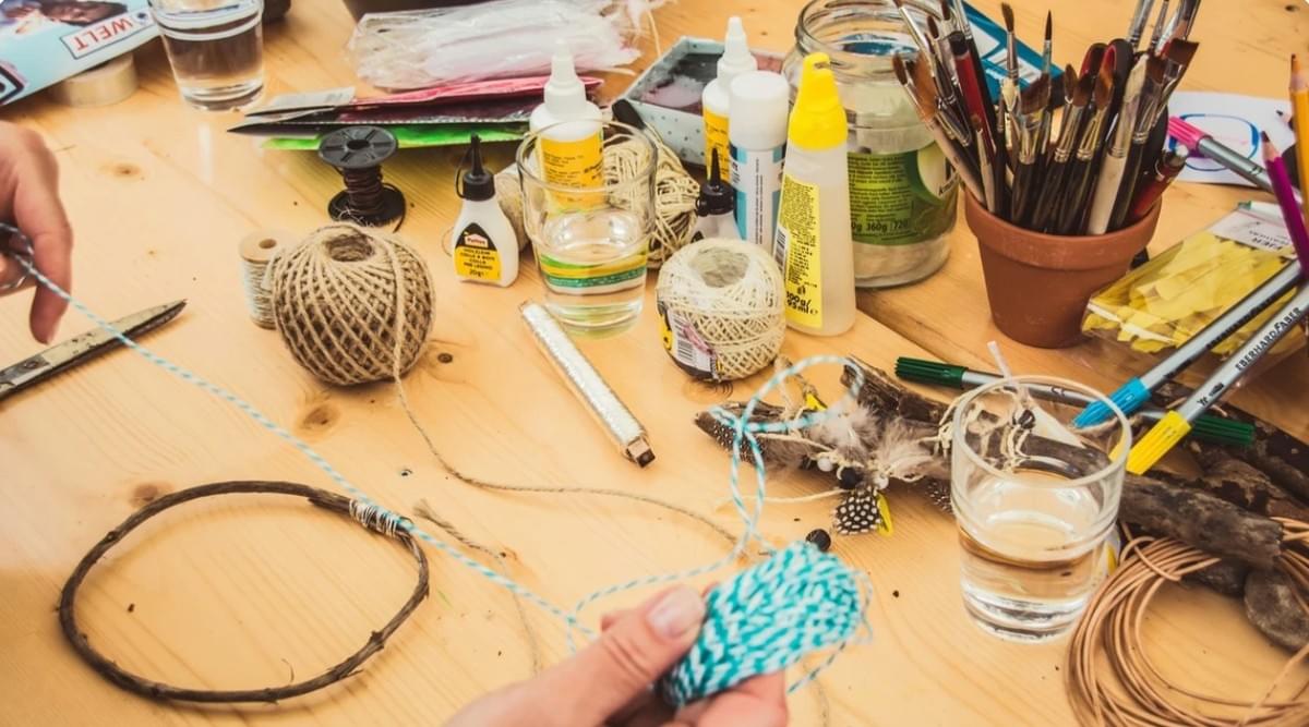 DIY företagsidéer: Inkomstmöjligheter hemifrån