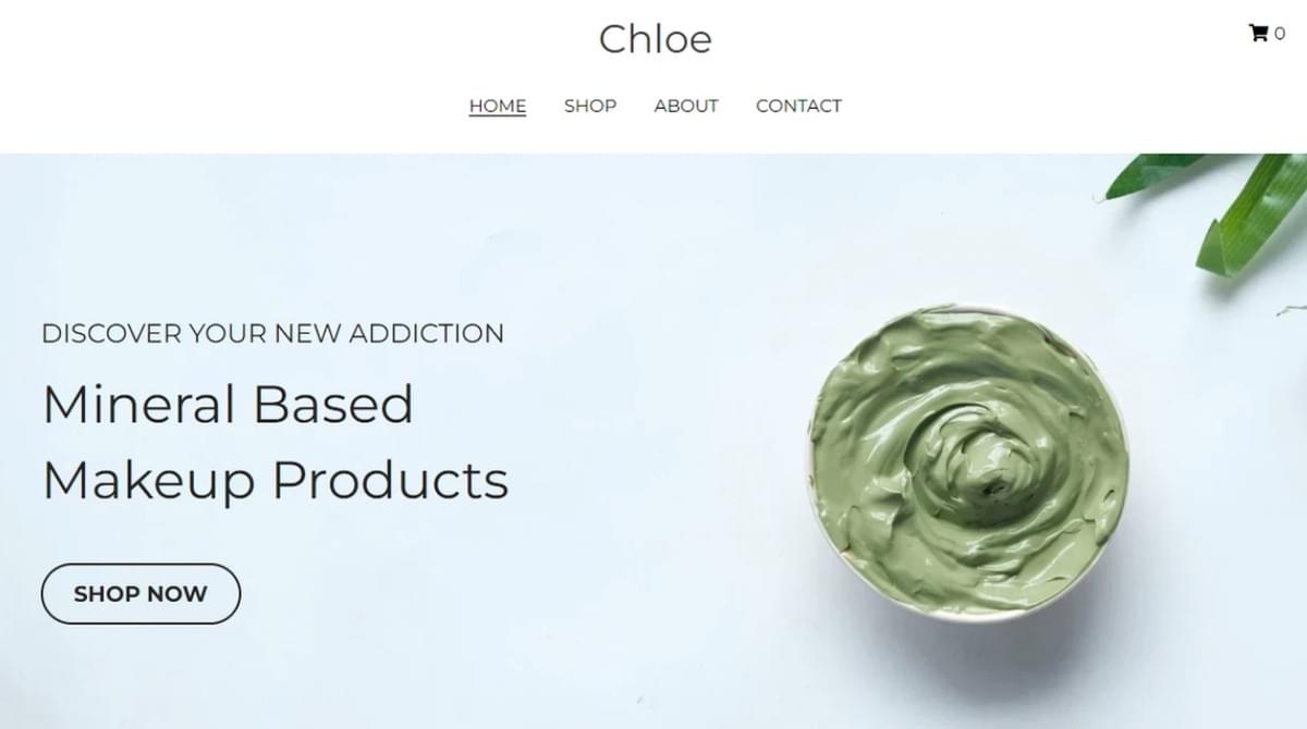 Chloe-make-upsjabloon van Strikingly