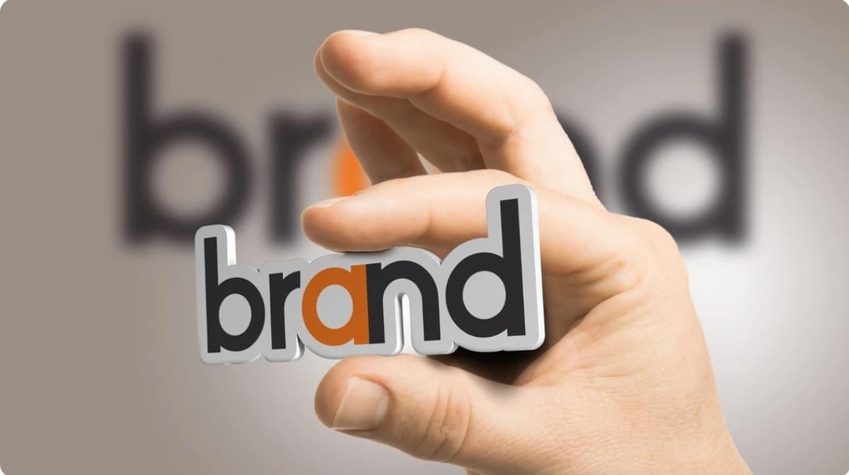 Brand Alchemy: Transformeer uw bedrijf in goud met een magnetische merkidentiteit