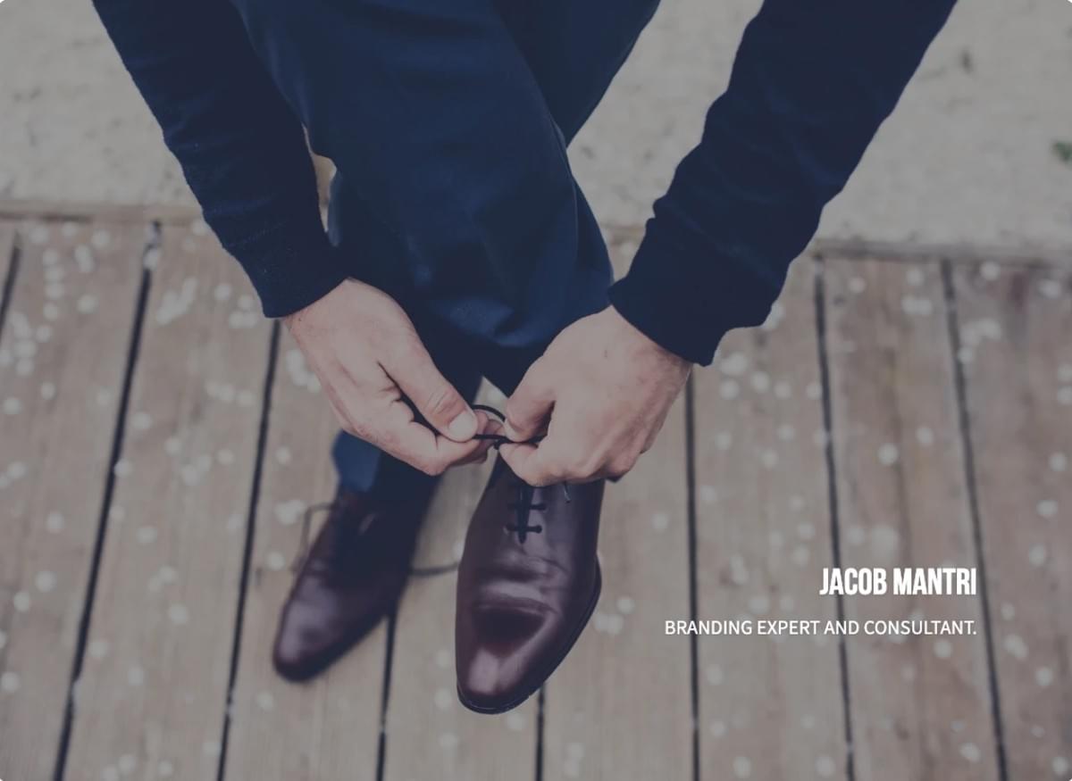 Perspective-Template von Strikingly