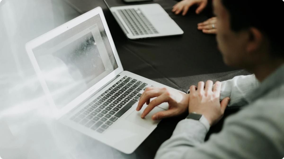 Über das Follow-up hinaus: Verbessern Sie Ihr Spiel mit der Brillanz von Email-Autorespondern