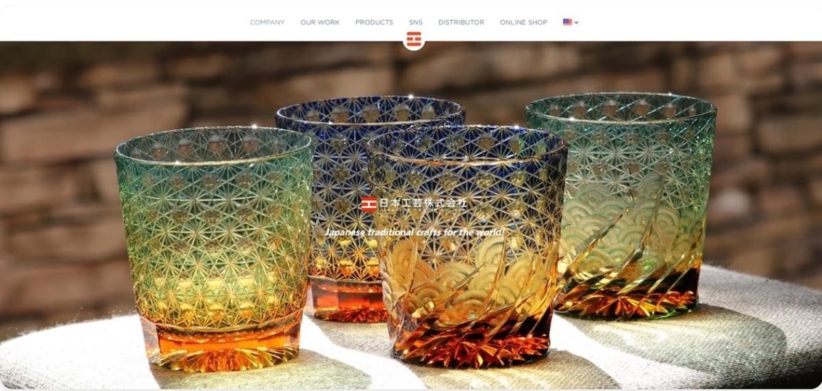 Site de comércio eletrónico de artesanato com Strikingly